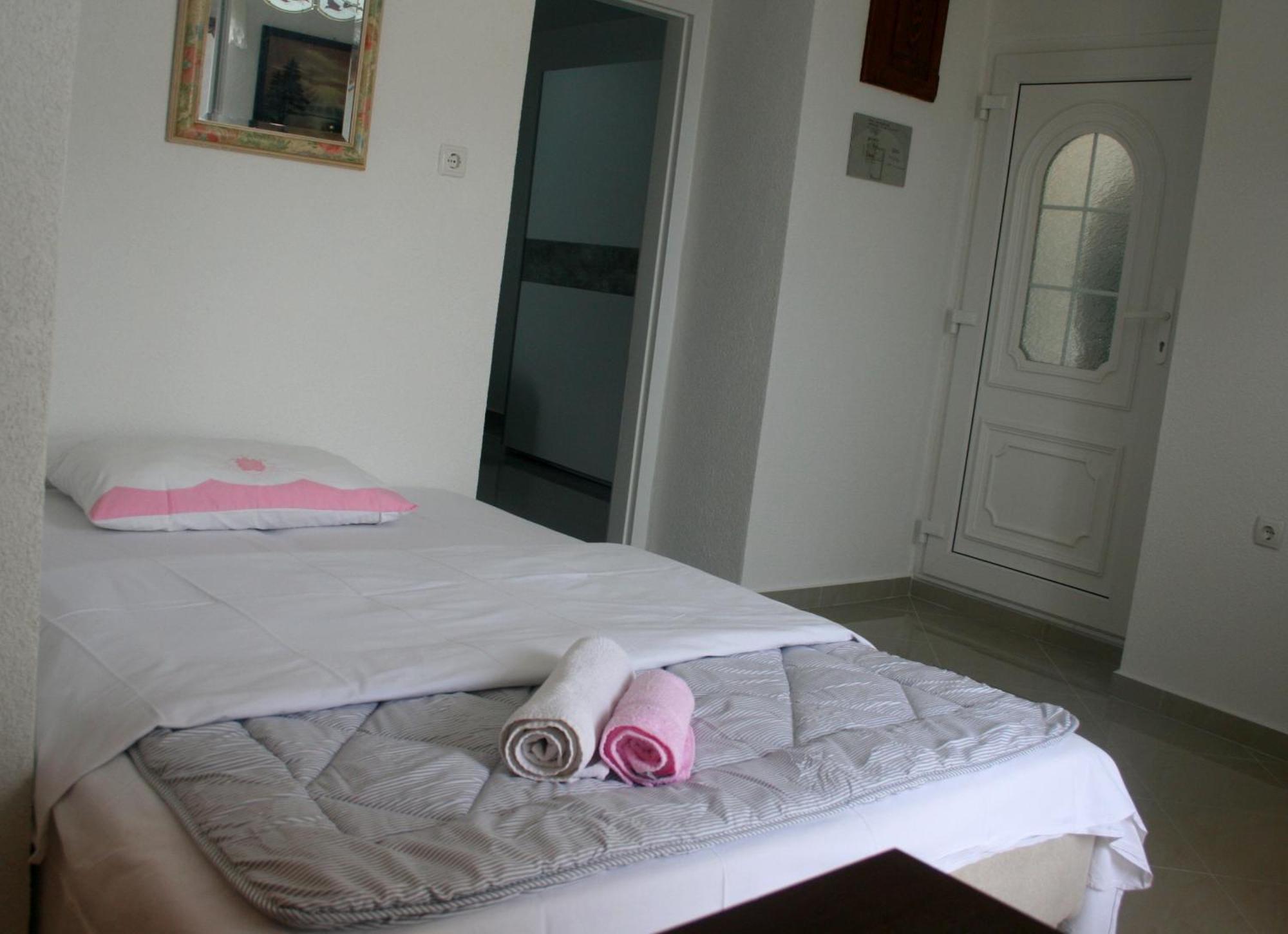 Apartman Elena Sveti Juraj Εξωτερικό φωτογραφία